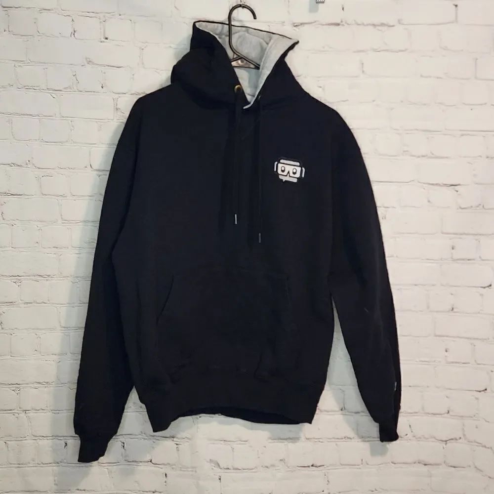 Men's Champion sweater hoodie, size Medium